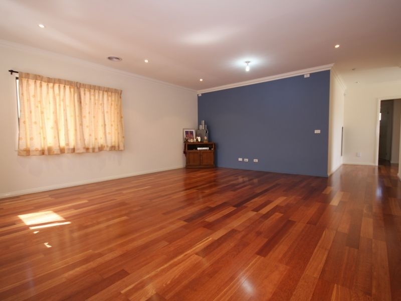 10 Monash Place, Clayton VIC 3168