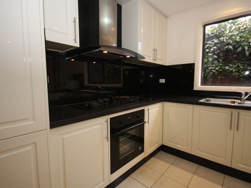 10 Monash Place, Clayton VIC 3168