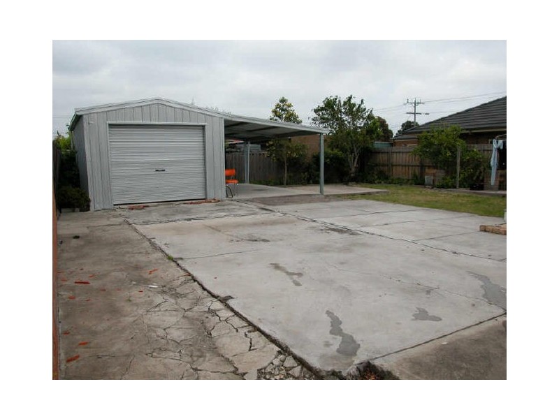 4 Belmont Avenue, Clayton VIC 3168