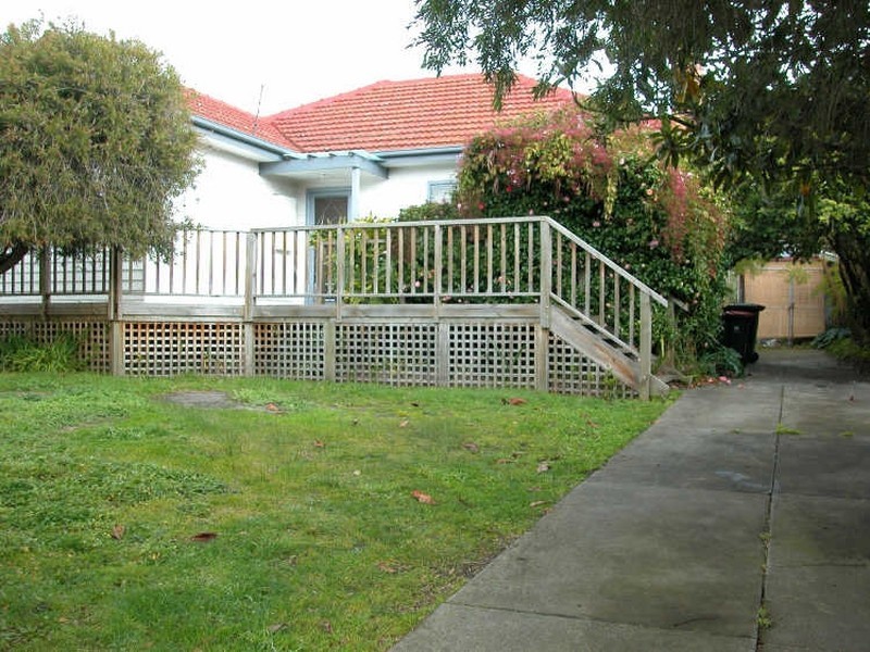 45 Harlington Street, Clayton VIC 3168