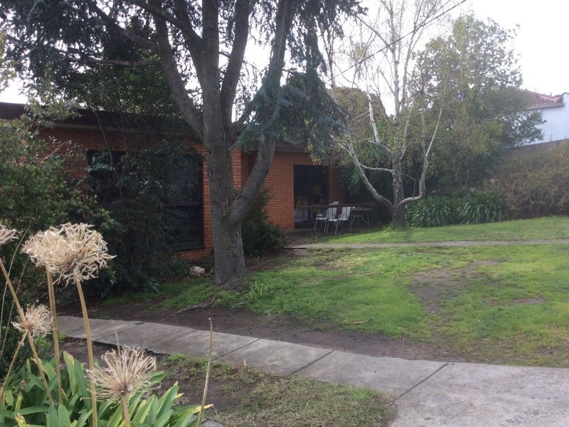 81 Lemont Avenue, Mount Waverley VIC 3149