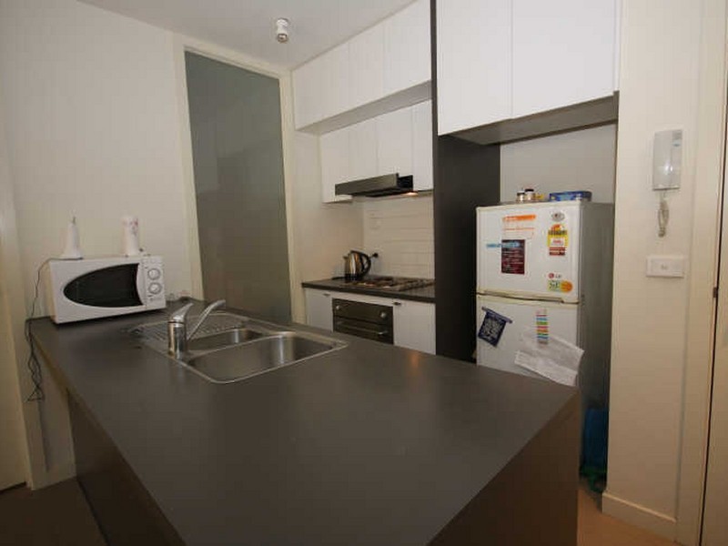 20/1 Greenfield Drive, Clayton VIC 3168