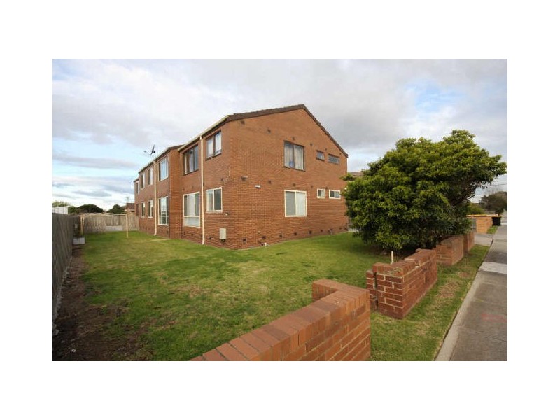 4/2 Browning Avenue, Clayton South VIC 3169