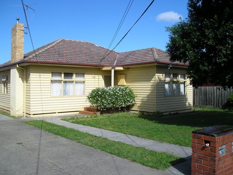 1/68 Edinburgh Street, Clayton VIC 3168