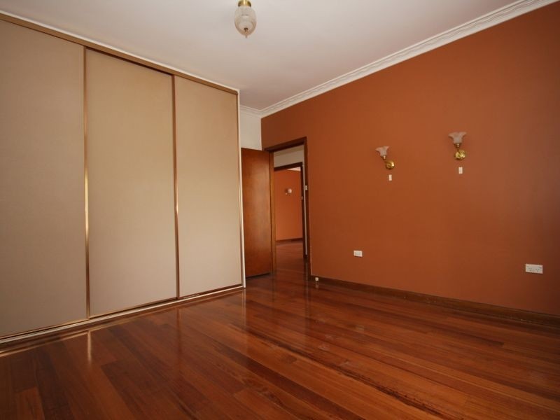 1/25 Rayhur Street, Clayton South VIC 3169