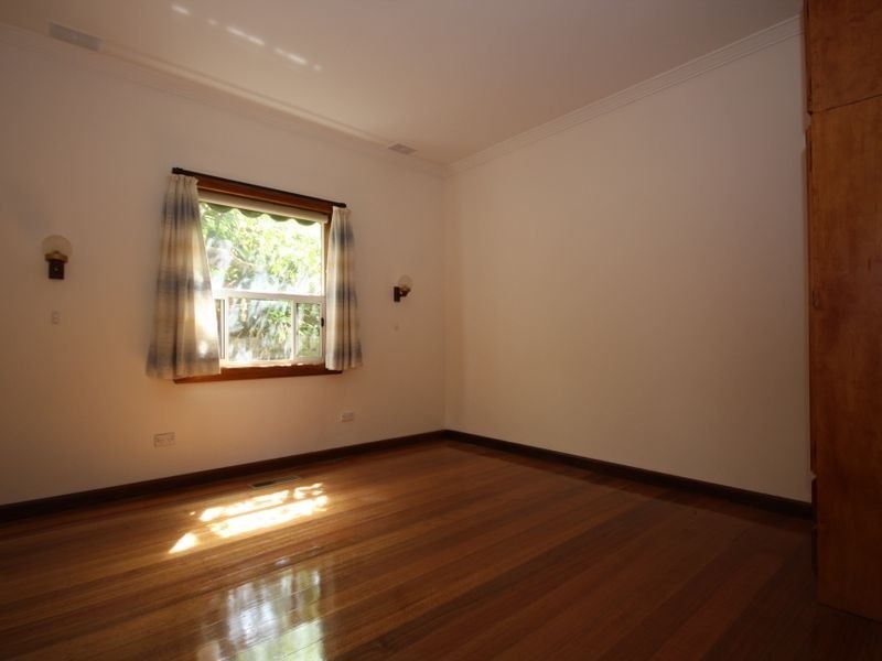 1/25 Rayhur Street, Clayton South VIC 3169