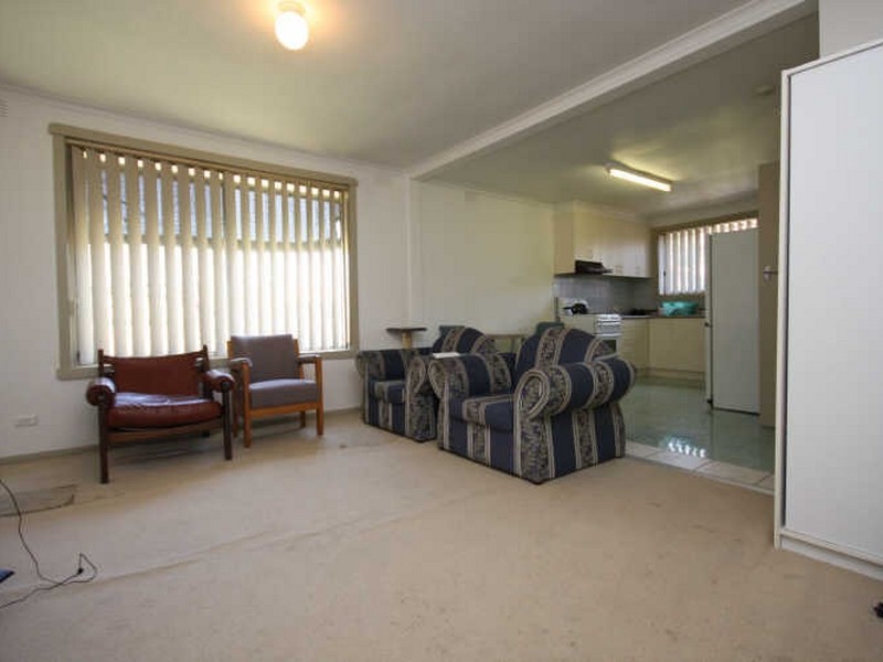 1/10 Moore Avenue, Clayton South VIC 3169