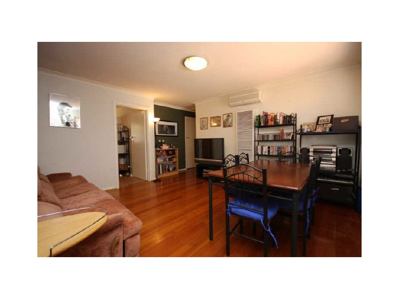 3/11 Burns Avenue, Clayton South VIC 3169