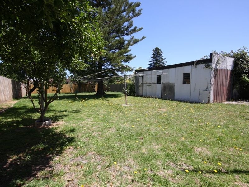 16 Byron Street, Clayton South VIC 3169