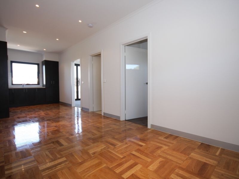 15/28 Burton Avenue, Clayton VIC 3168