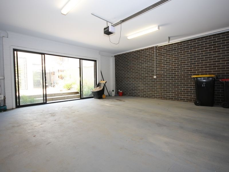 12 Evergreen Boulevard, Clayton South VIC 3169