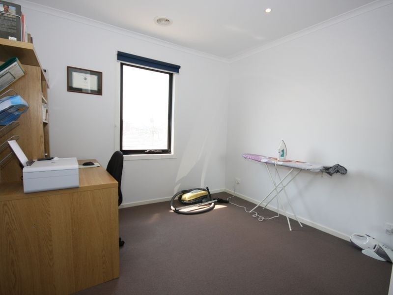 12 Evergreen Boulevard, Clayton South VIC 3169