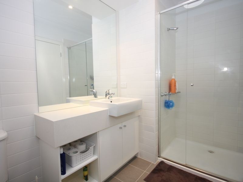 12 Evergreen Boulevard, Clayton South VIC 3169