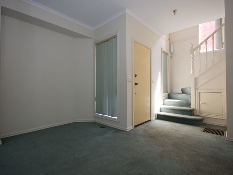 4/128 Kanooka Grove, Clayton VIC 3168