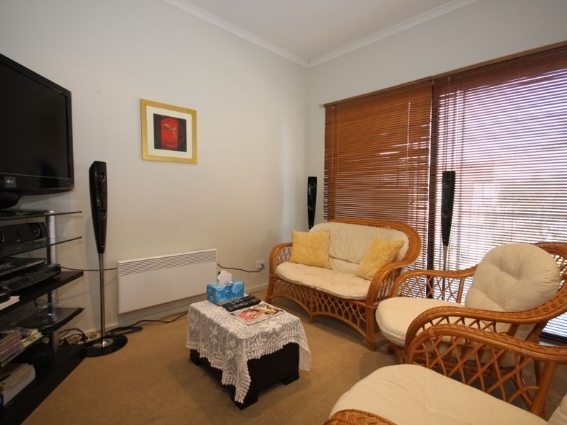 23/1 Eucalyptus Mews, Notting Hill VIC 3168