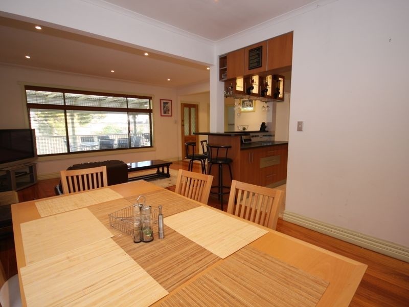 15 Alward Avenue, Clayton South VIC 3169