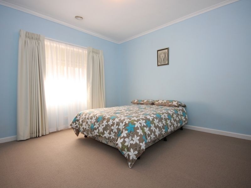 1/10 Harlington Street, Clayton VIC 3168