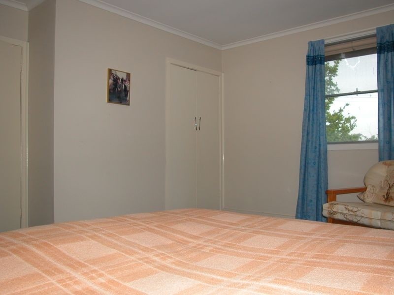 1/1 Iona Street, Clayton VIC 3168