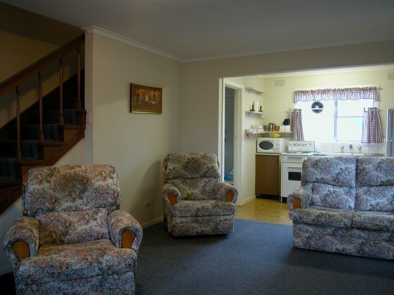 1/1 Iona Street, Clayton VIC 3168