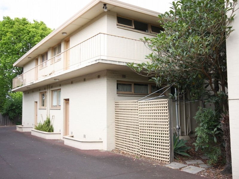 6/64 Wellington Road, Clayton VIC 3168