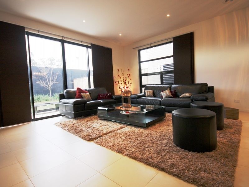 25 Autumn Terrace, Clayton South VIC 3169