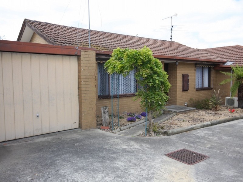 7/27-29 Princes Highway, Pakenham VIC 3810