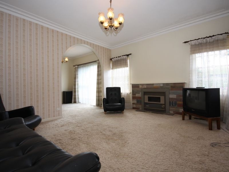 1244 Centre Road, Clayton South VIC 3169