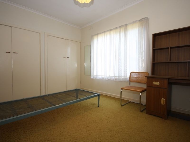 1244 Centre Road, Clayton South VIC 3169