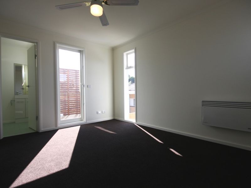 2/1460 North Road, Clayton VIC 3168