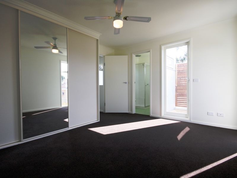 2/1460 North Road, Clayton VIC 3168