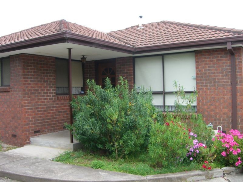 2/15 Burton Avenue, Clayton VIC 3168