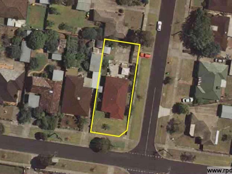 9 Oakes Avenue, Clayton South VIC 3169