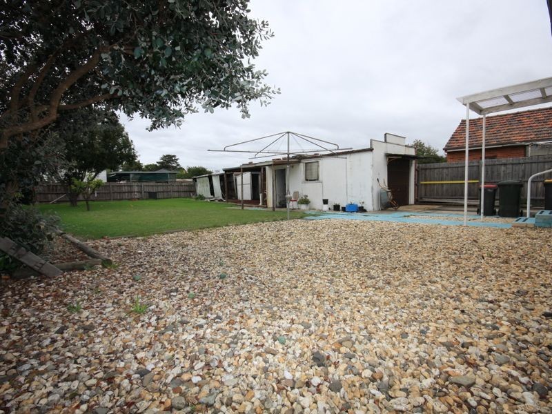 1315 Centre Road, Clayton VIC 3168