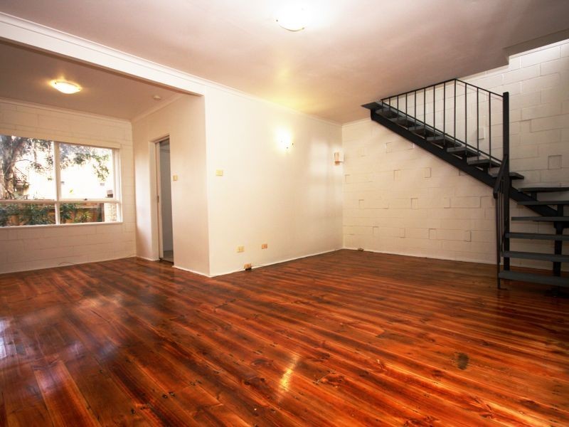 2/70 Wellington Road, Clayton VIC 3168