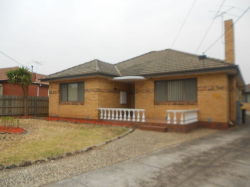 1/126 Kanooka Grove, Clayton VIC 3168