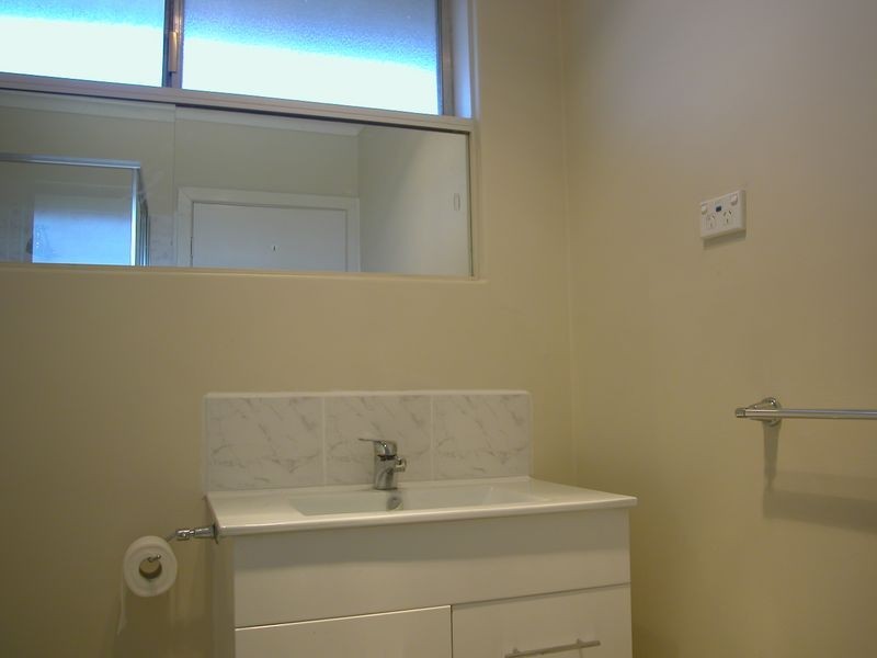 1/1 Iona Street, Clayton VIC 3168