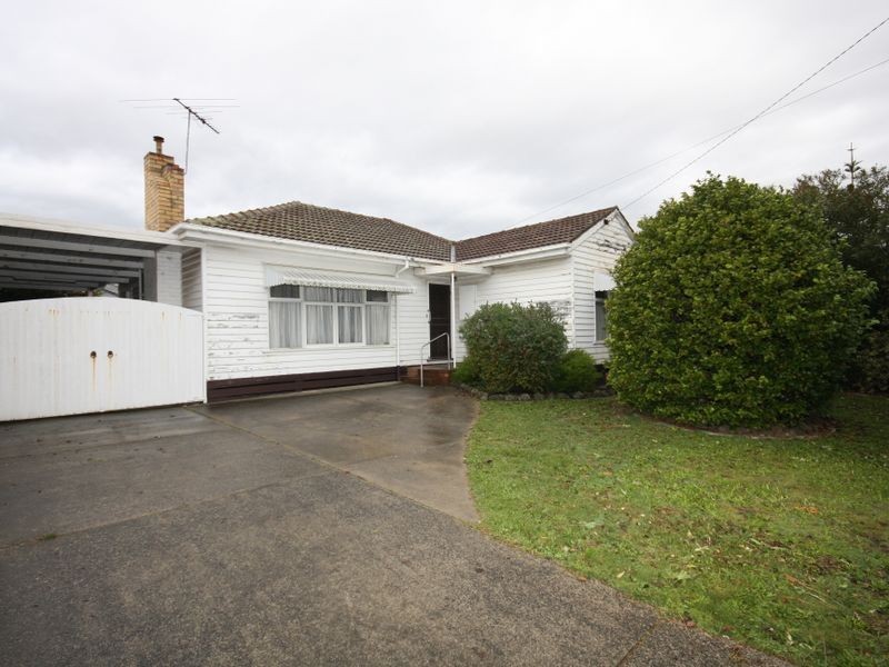 11 Merlyn Avenue, Clayton South VIC 3169