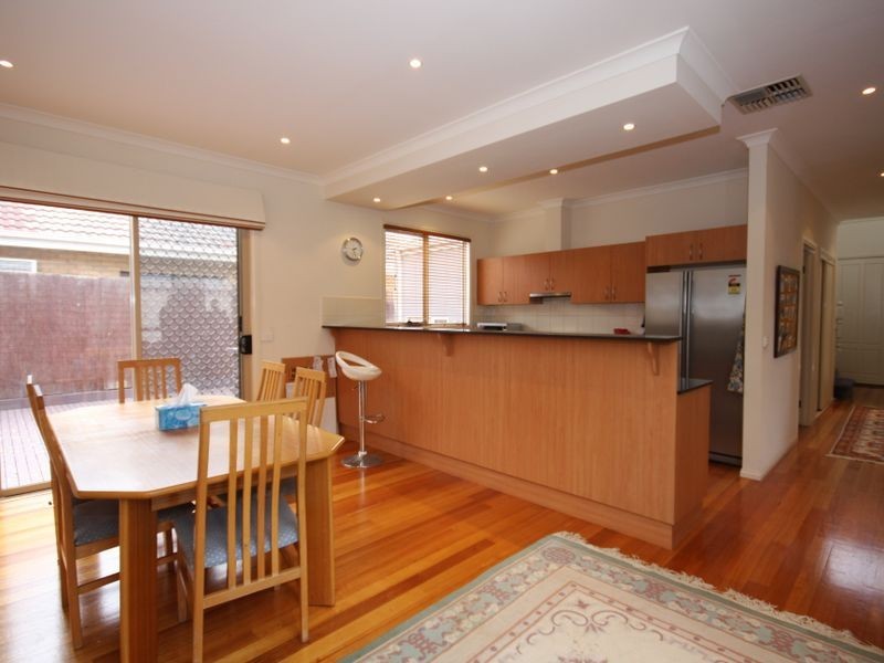 4/8-10 Hayden Road, Clayton South VIC 3169