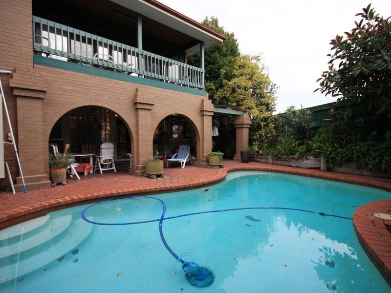 2 Trent Court, Notting Hill VIC 3168