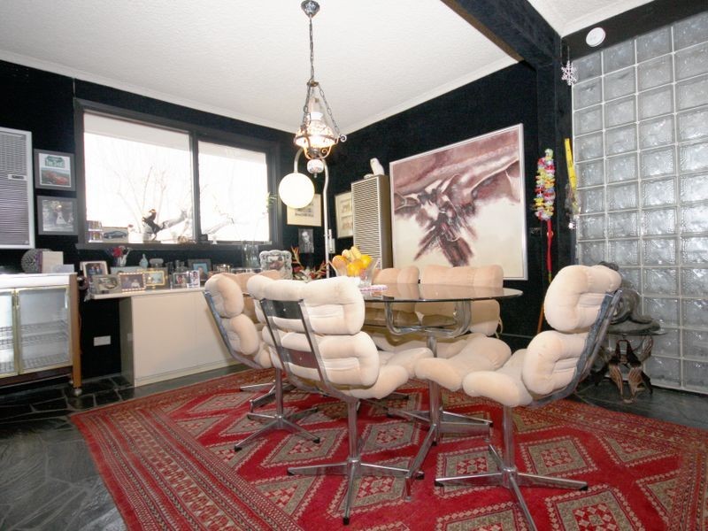 2 Trent Court, Notting Hill VIC 3168