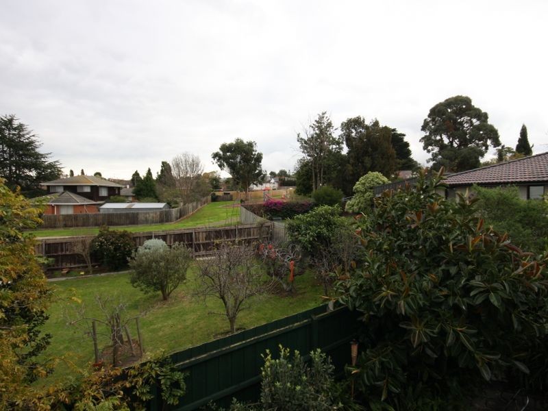 2 Trent Court, Notting Hill VIC 3168