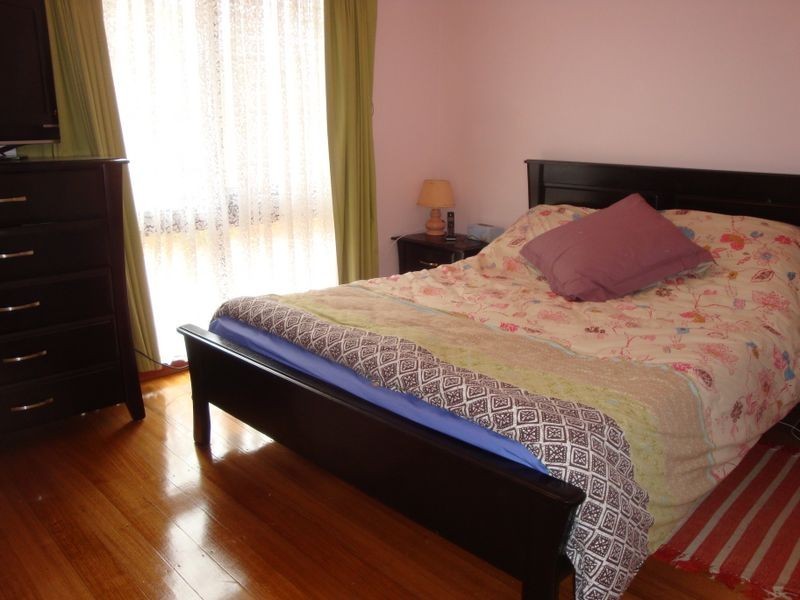 8 Loddon Court, Clayton South VIC 3169