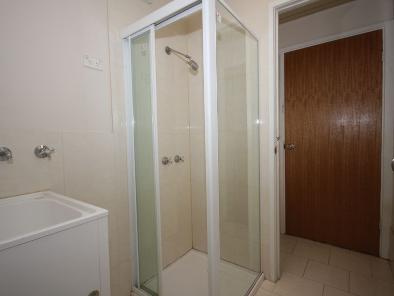 4/8 Dennis Street, Clayton VIC 3168