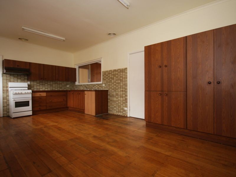 46 Koonawarra Street, Clayton VIC 3168