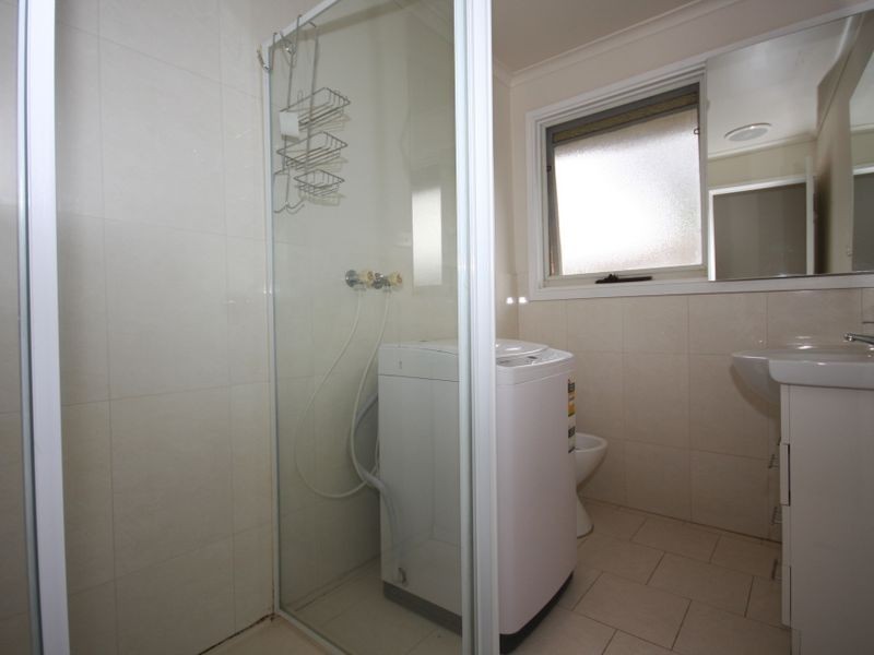 4/8 Dennis Street, Clayton VIC 3168