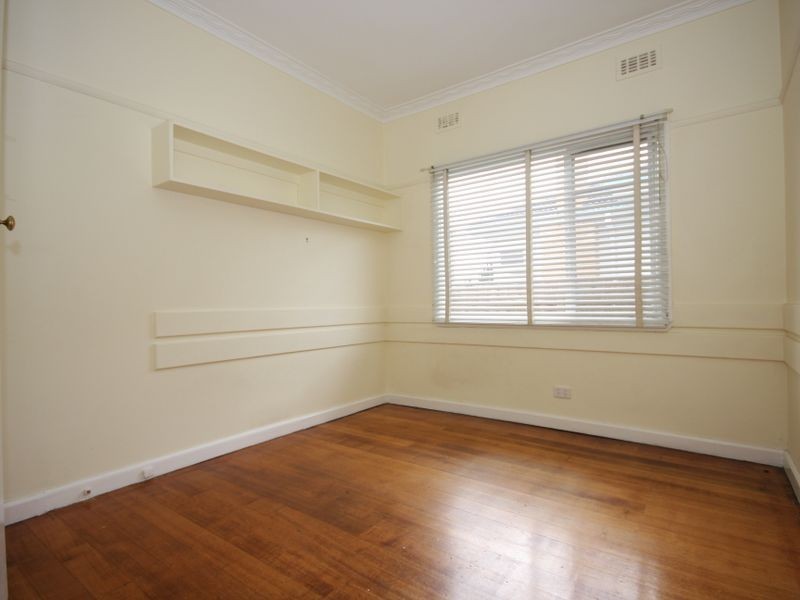 46 Koonawarra Street, Clayton VIC 3168