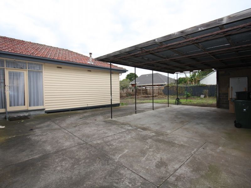 46 Koonawarra Street, Clayton VIC 3168