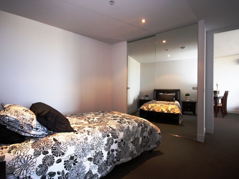 914/32 Bray Street, South Yarra VIC 3141