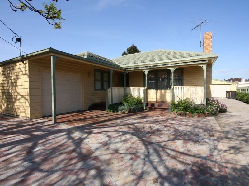 842 Blackburn Road, Clayton VIC 3168