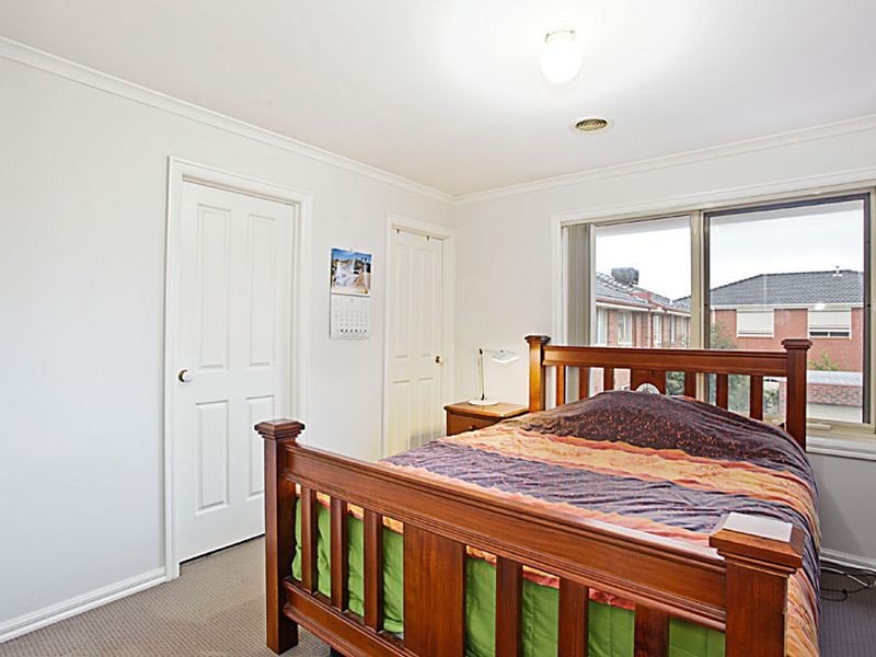 4/21-23 Robinson Street, Clayton VIC 3168